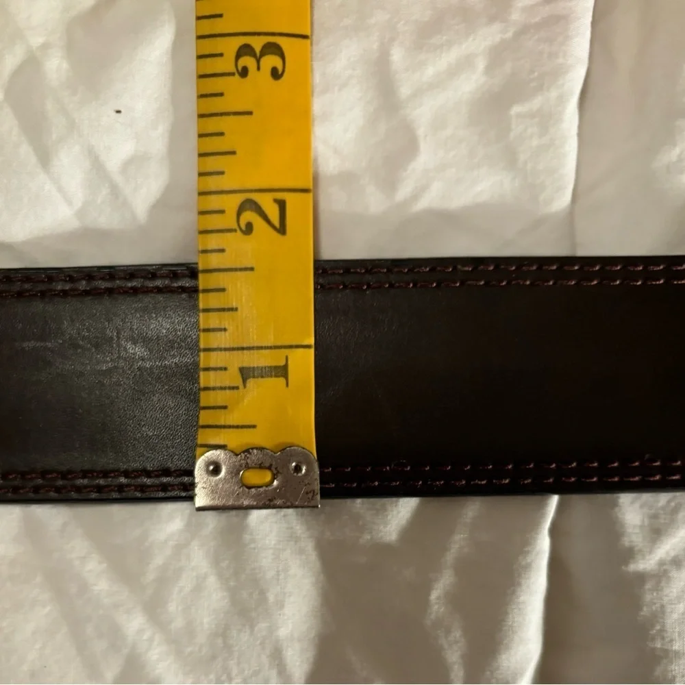 Vintage Levi’s leather belt